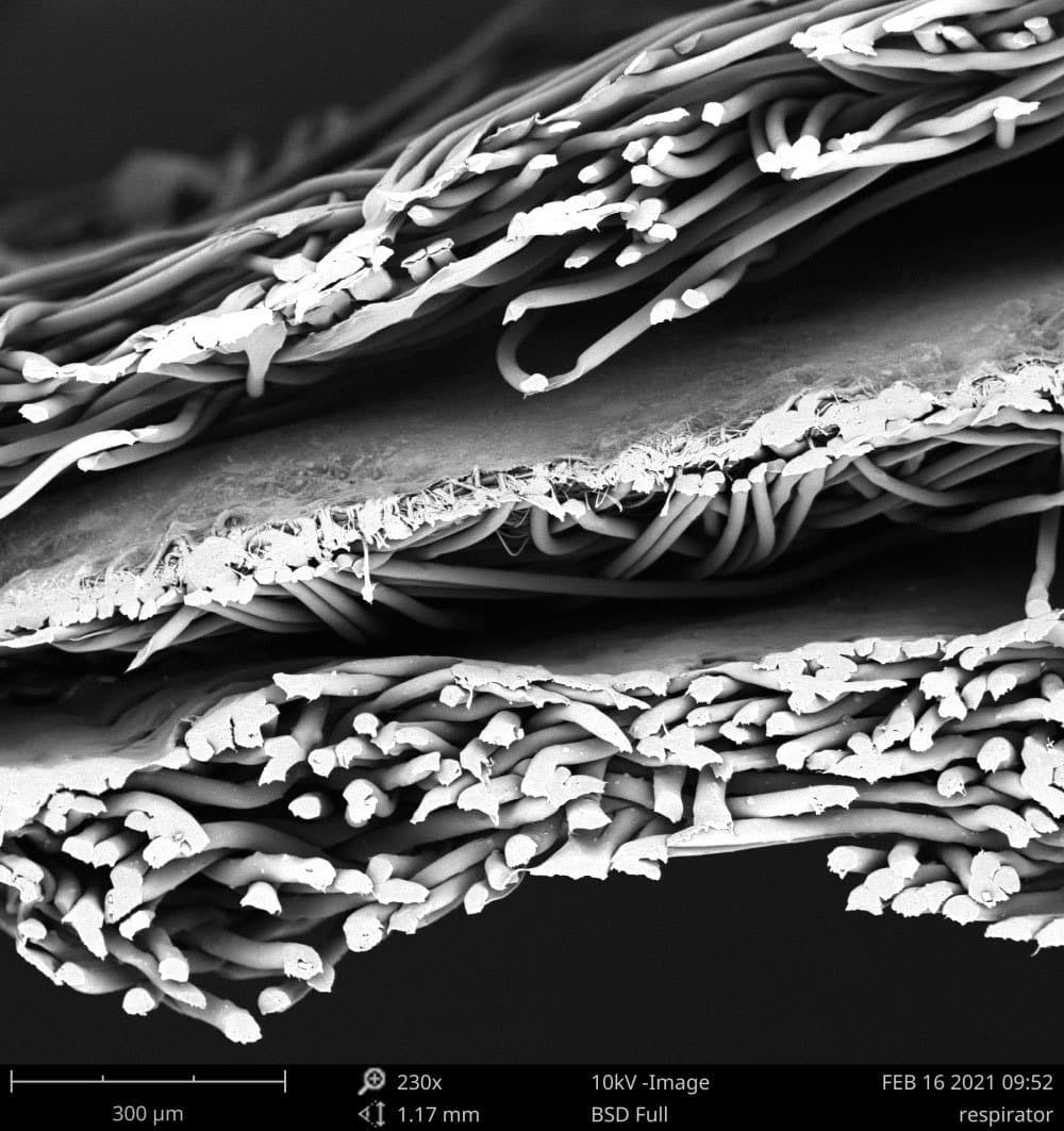 Struktura respirátoru s filtrační nanovrstvou